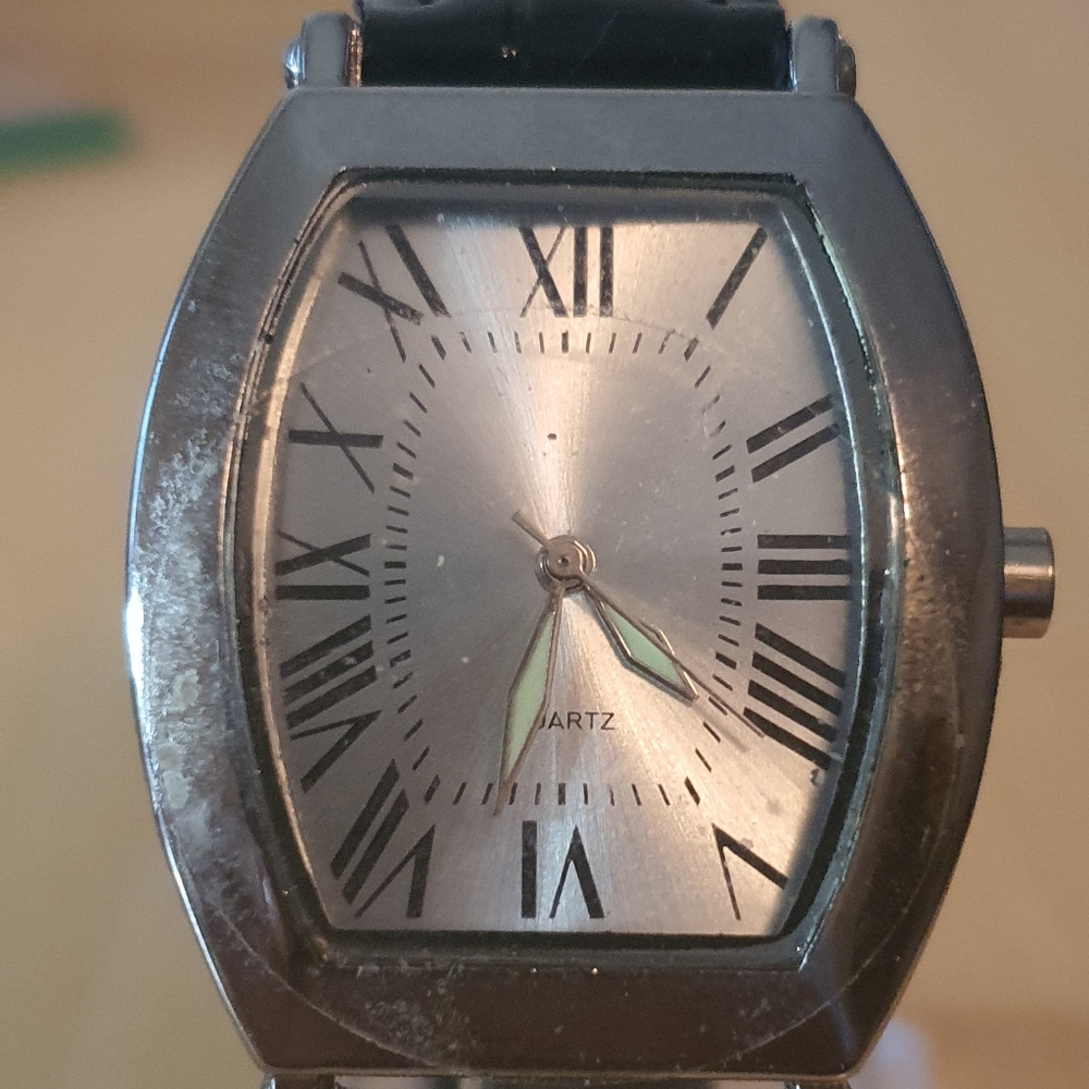 10/$20 SKC Silver/Black Leather Men's Tank Watch